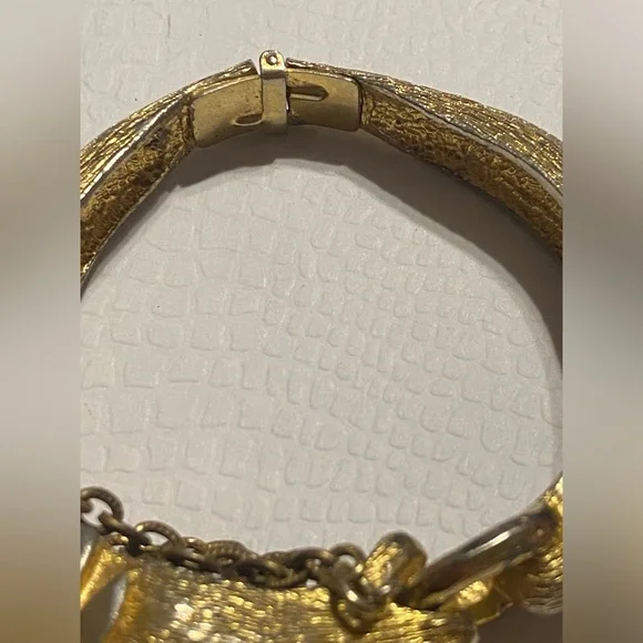 🐴 Vintage Equestrian Horse Bangle Bracelet #9275 - Picture 5 of 9